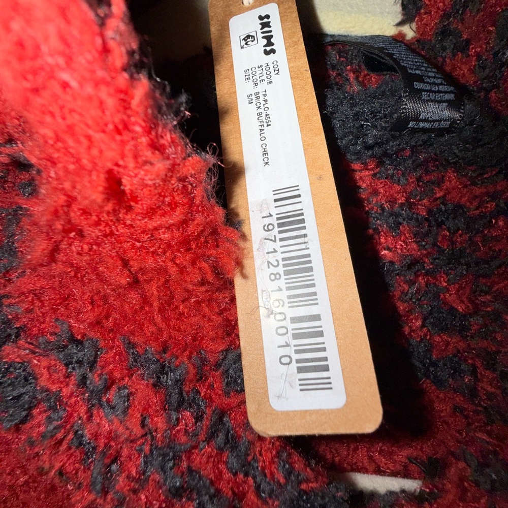 SKIMS Red and Black Cozy Knit Hoodie Size S/M - Picture 4 of 5
